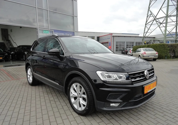 Volkswagen Tiguan cena 89900 przebieg: 139000, rok produkcji 2018 z Sulęcin małe 497